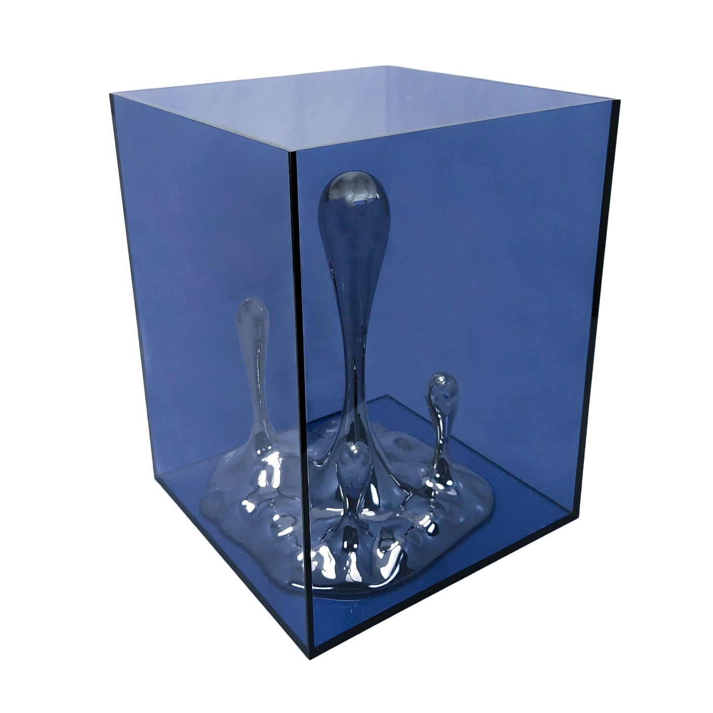 Escultura Gumus Prata com Caixa em Acrílico Azul G