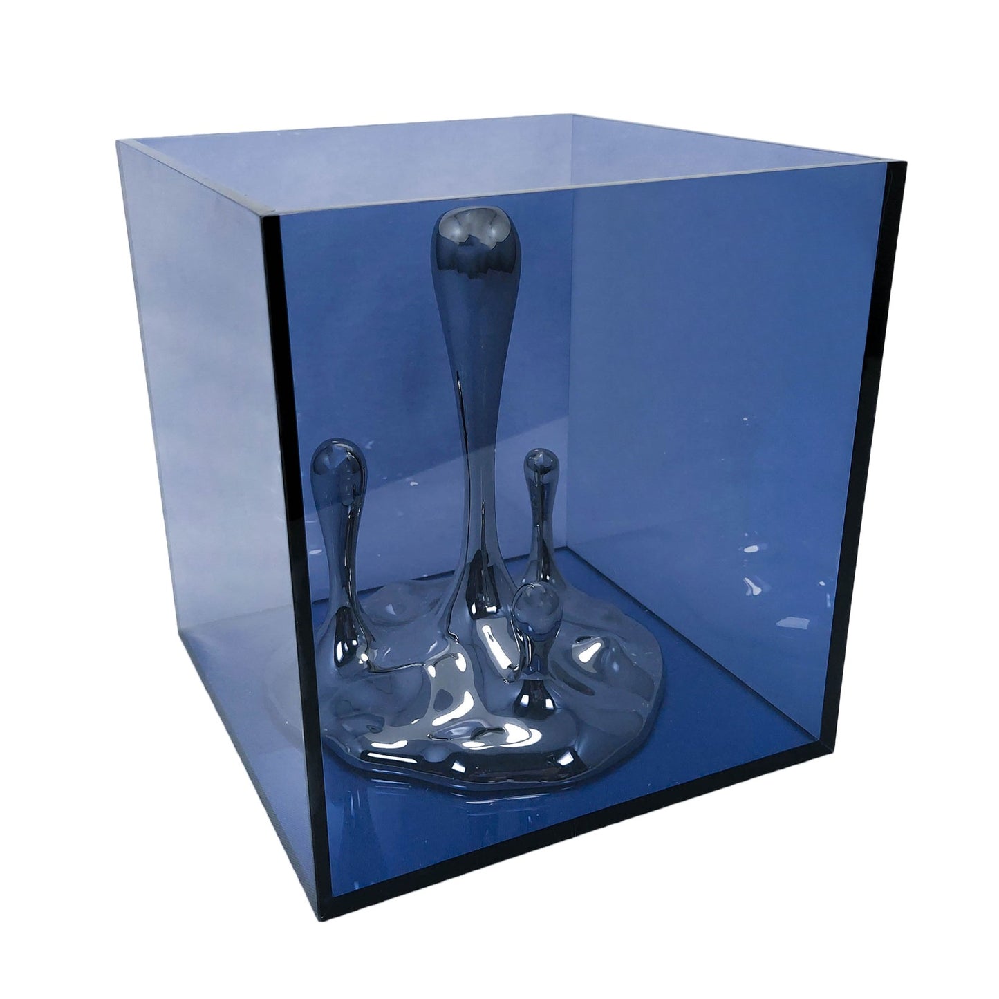 Escultura Gumus Prata com Caixa em Acrílico Azul M