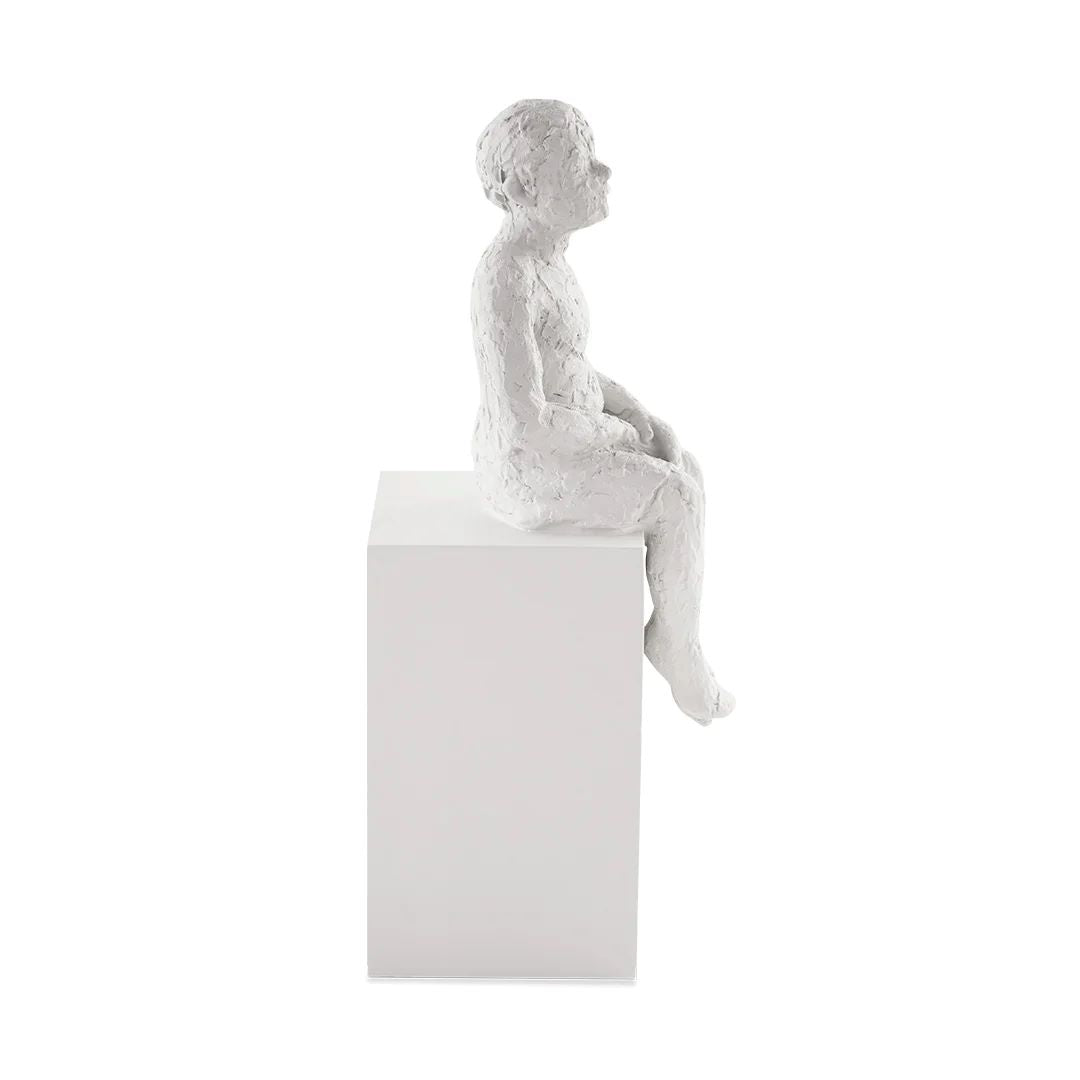 Escultura Heykel - Menino Sentado