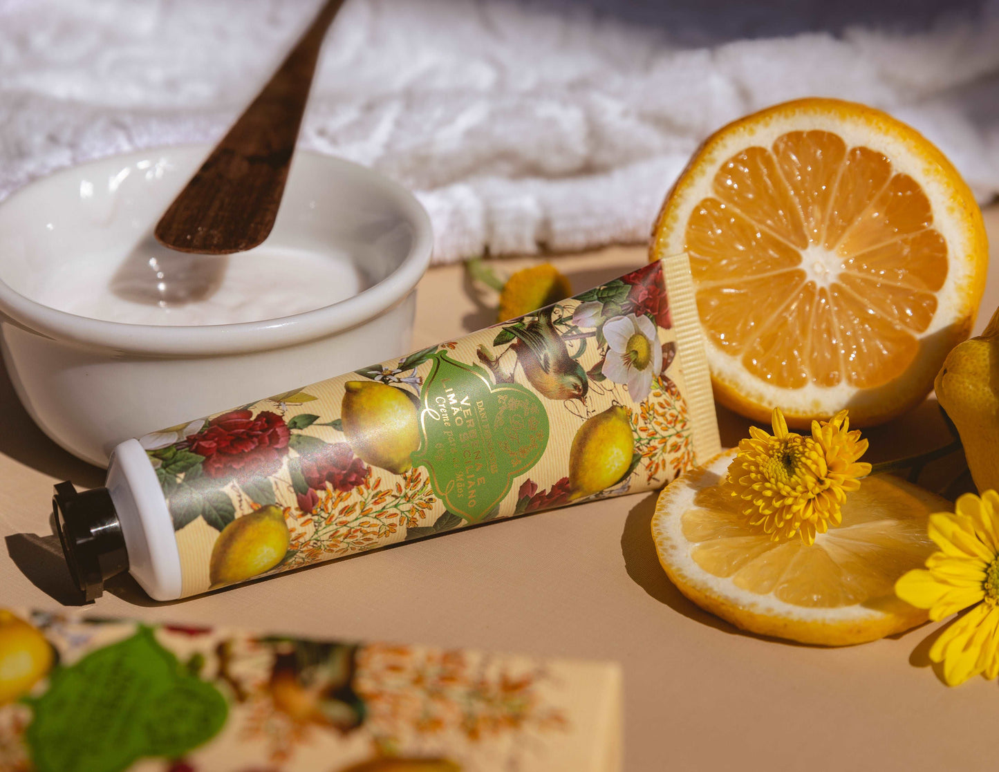 Creme para Mãos Dani Fernandes - Caixa Kit com 4 unidades