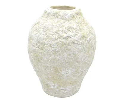 Vaso decorativo bojudo da Hiyo em cerâmica branca com formato arredondado largo, da coleção Mediterrâneo Chert, fotografado com vista comparativa