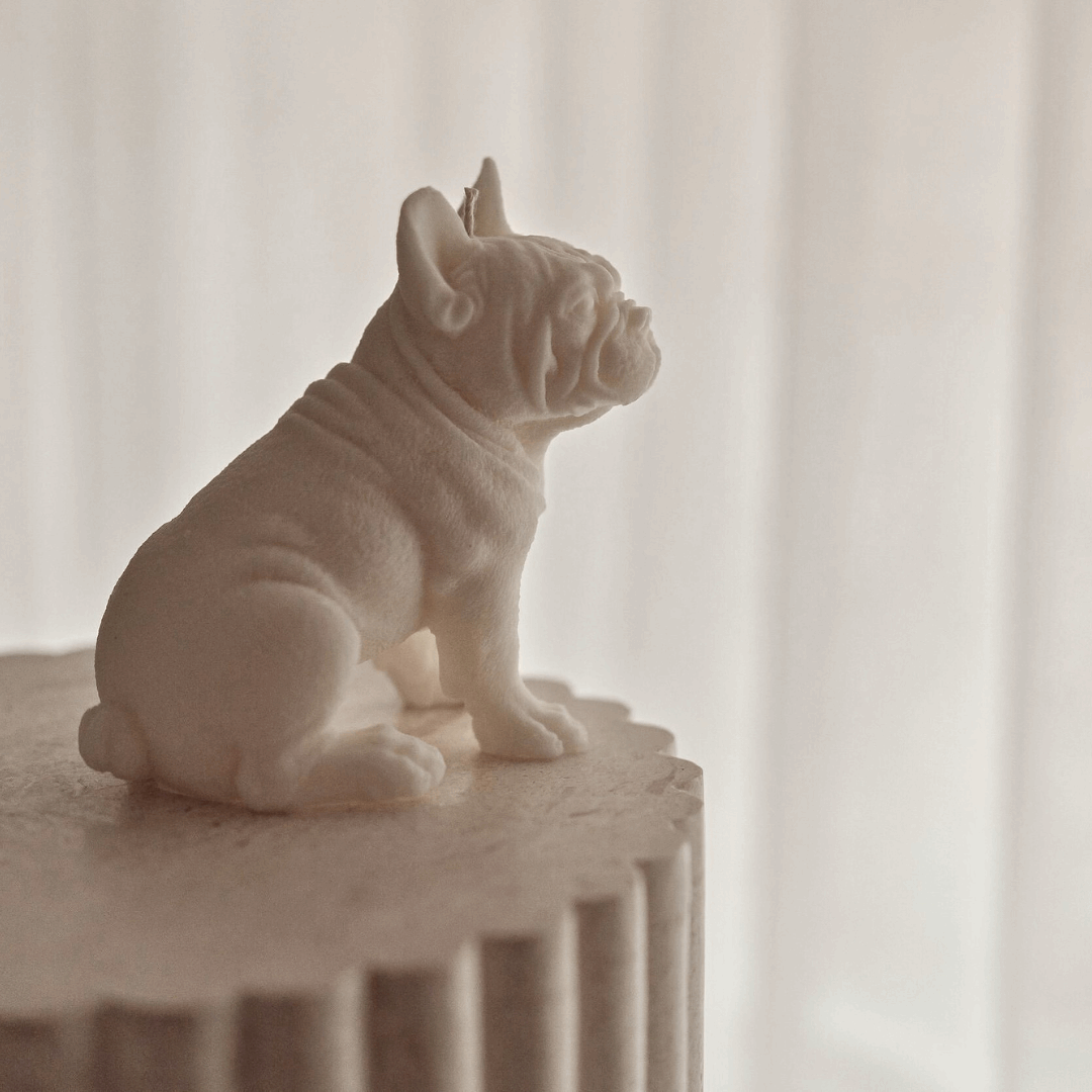Vela decorativa Branca Bulldog Francês